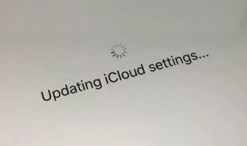 iphone stuck on updating icloud settings