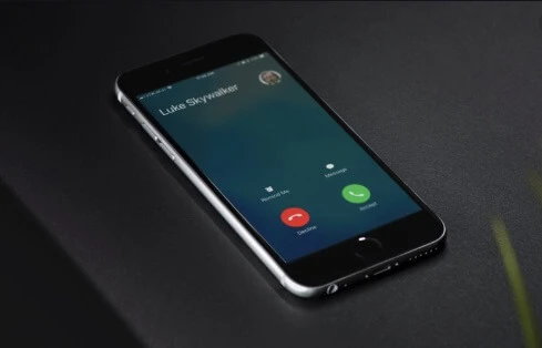 iphone screen goes black during call